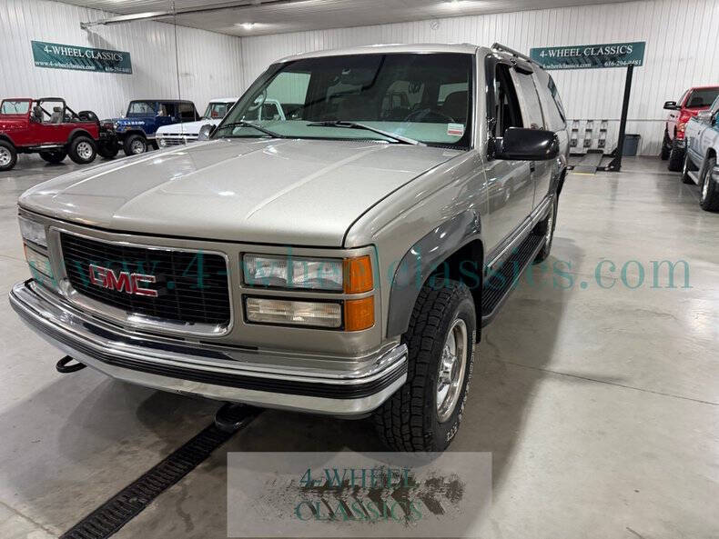 1999 GMC Suburban