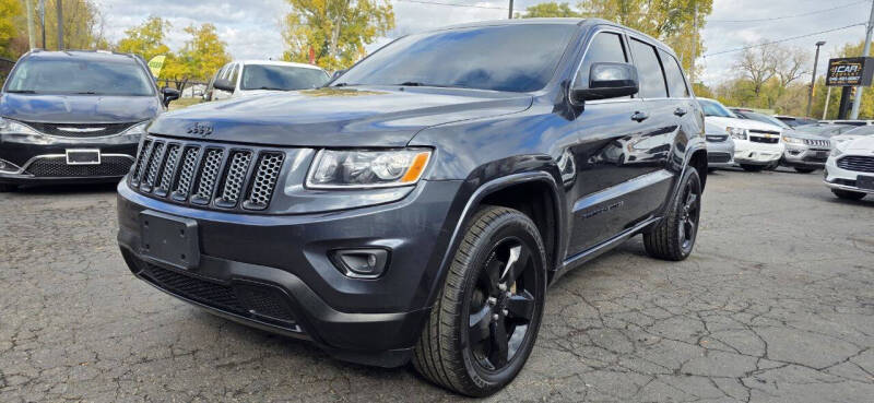2015 Jeep Grand Cherokee Altitude's photo