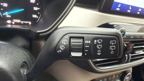 2021 Ford Escape Hybrid SEL