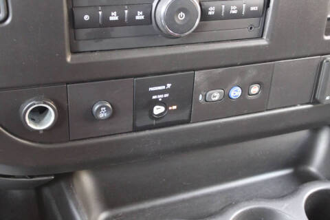 2023 GMC Savana 2500