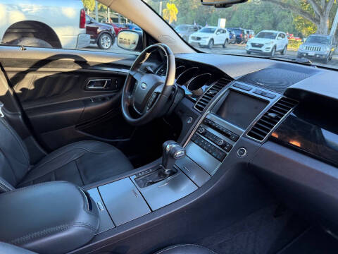 2011 Ford Taurus Limited