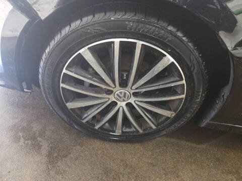 2016 Volkswagen Jetta 1.8T Sport