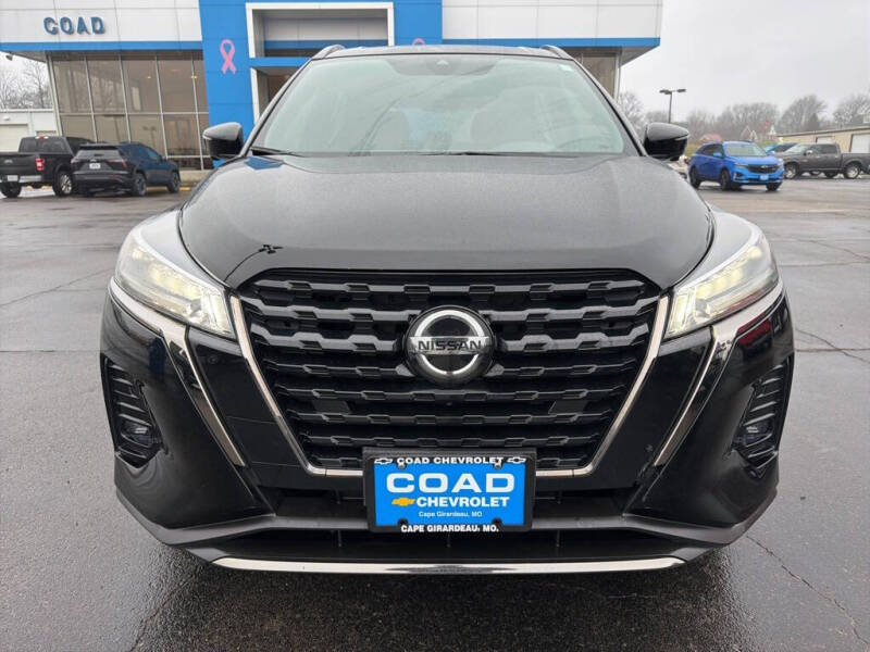 2021 Nissan Kicks SR