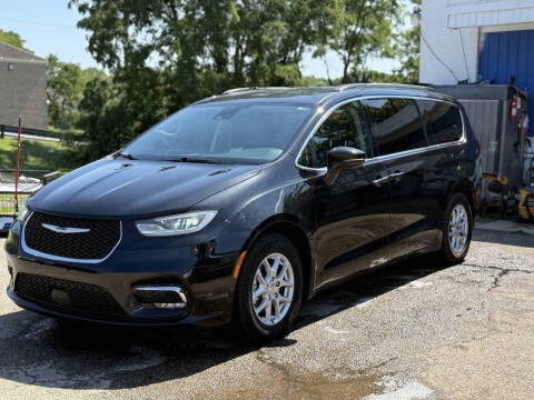 2022 Chrysler Pacifica Touring L