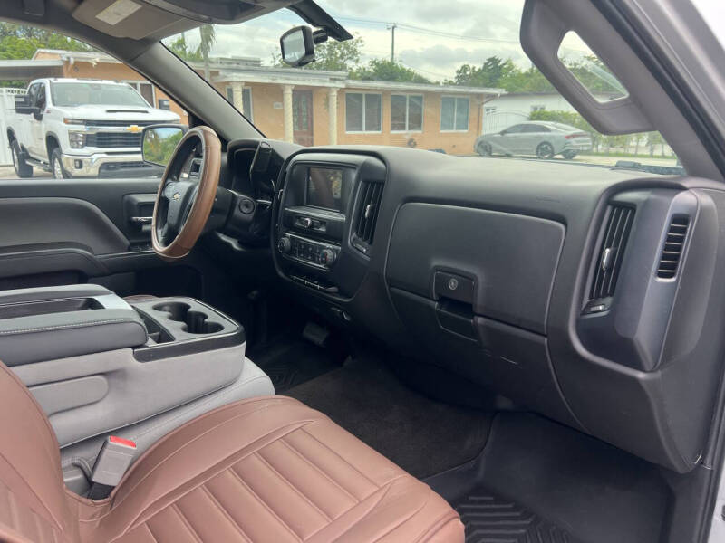 2018 Chevrolet Silverado 1500 Custom