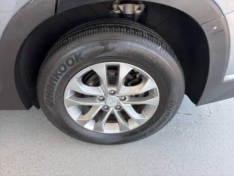 2020 Hyundai Santa Fe SE