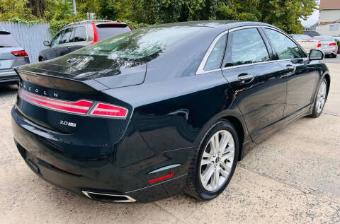 2014 Lincoln MKZ
