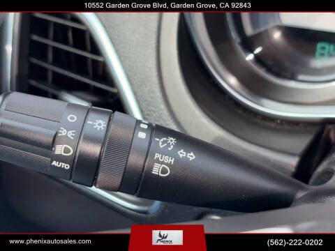 2014 Chrysler 200 Touring