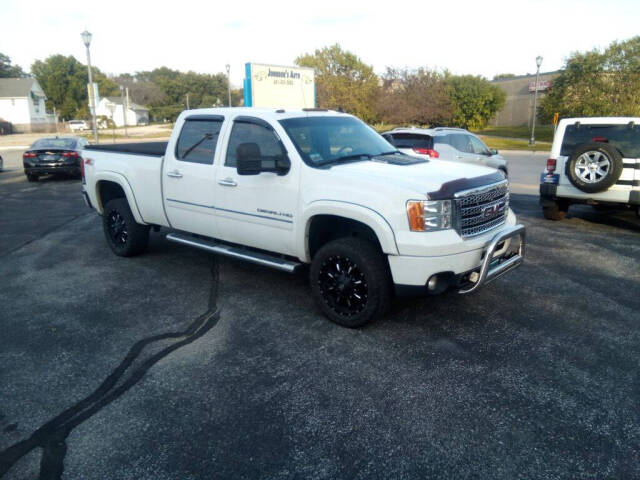 2012 GMC Sierra 2500HD for sale at Johnson's Auto in Mason City, IA