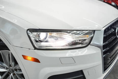 2017 Audi Q3 2.0T Premium