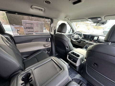 2026 Kia Carnival Hybrid EX