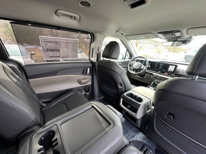 2026 Kia Carnival Hybrid EX
