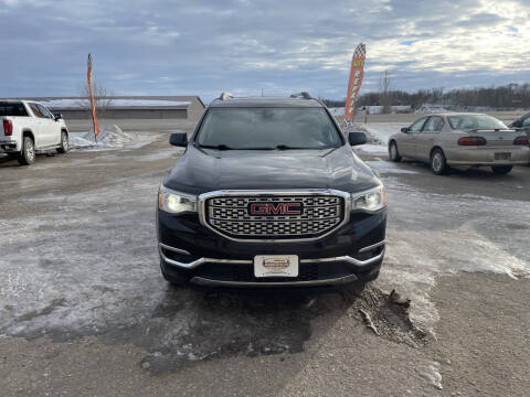 2017 GMC Acadia Denali