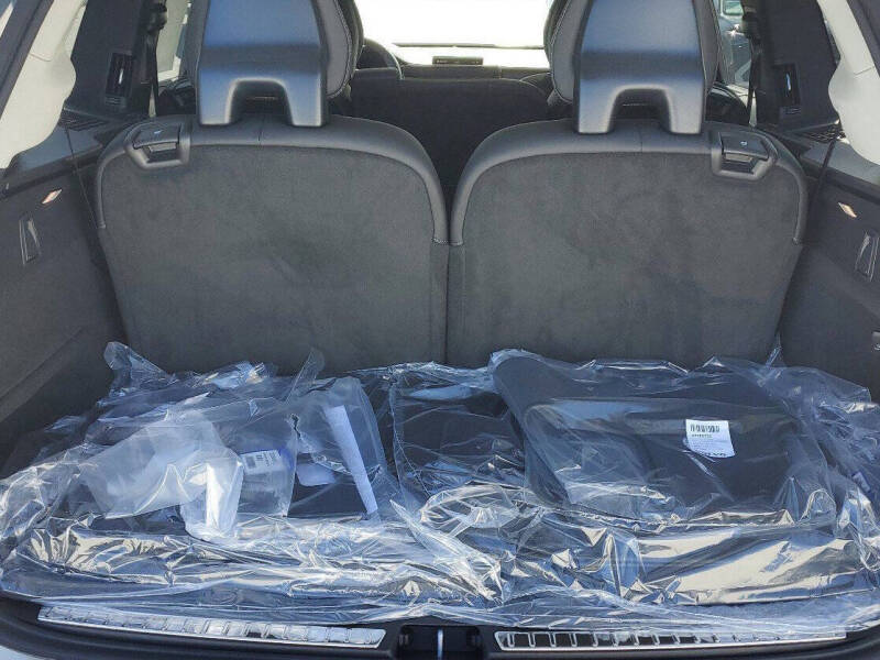 2025 Volvo XC90 B6 Ultra Bright Theme 7P