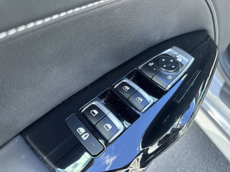 2025 Kia K5
