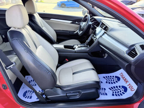 2017 Honda Civic Touring