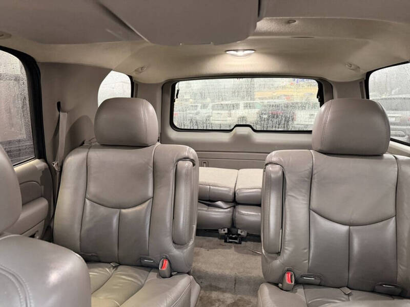 2004 GMC Yukon Denali