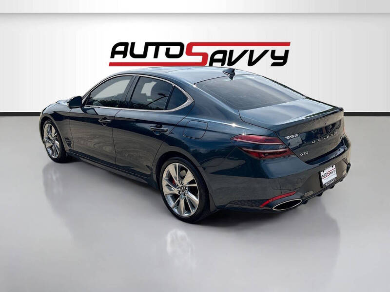 2023 Genesis G70
