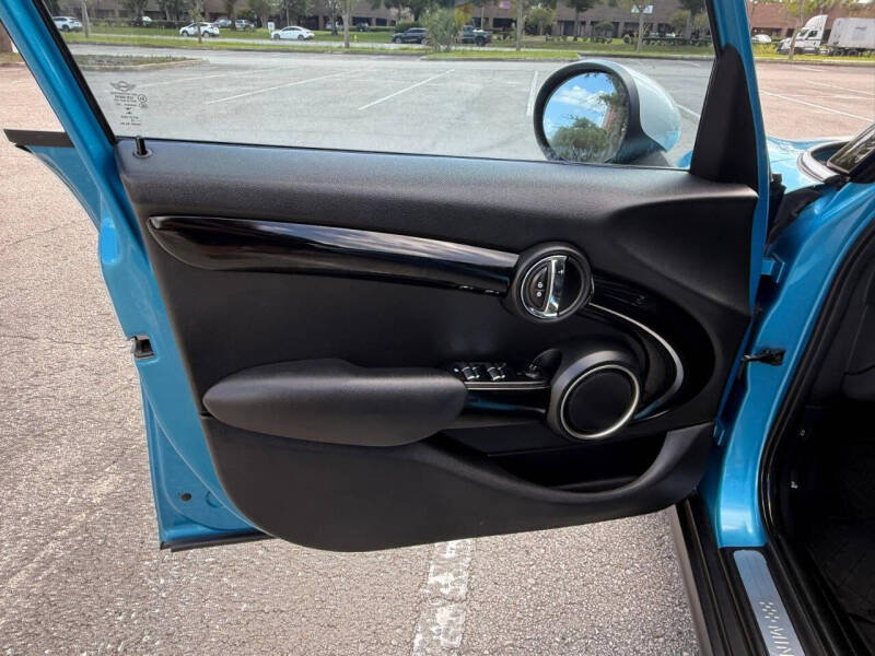 2015 MINI Hardtop 4 Door Cooper S