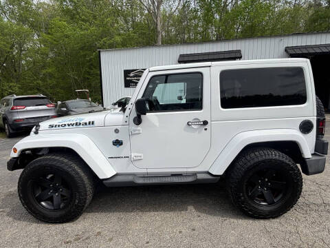 2012 Jeep Wrangler for sale at Monroe Auto's, LLC in Parsons TN