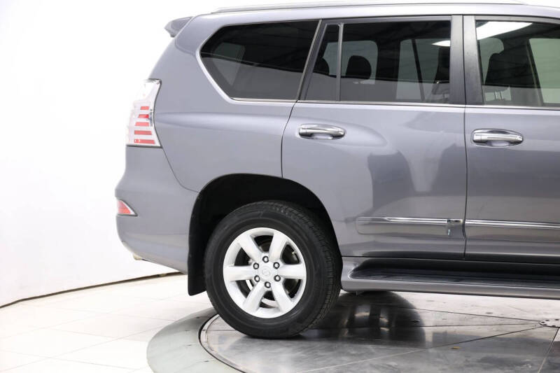 2017 Lexus GX 460