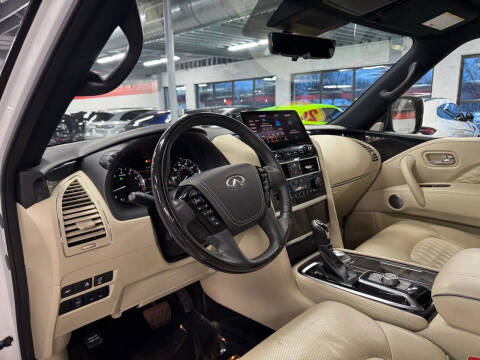 2023 Infiniti QX80 Sensory