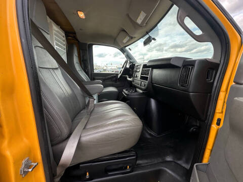 2016 Chevrolet Express 2500