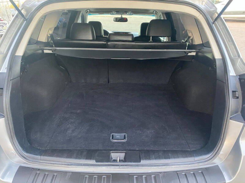 2010 Subaru Outback 2.5i Limited