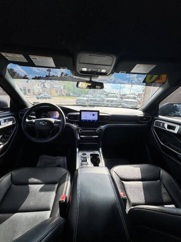 2020 Ford Explorer XLT