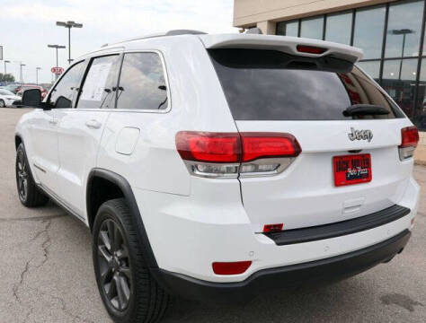 2020 Jeep Grand Cherokee Laredo E