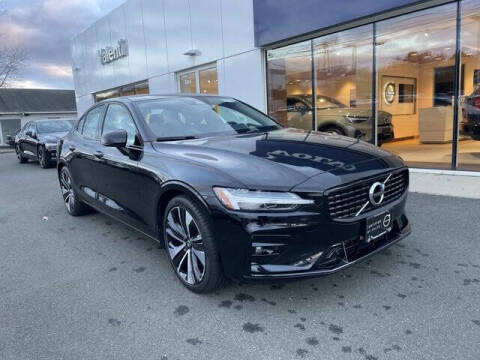 2022 Volvo S60