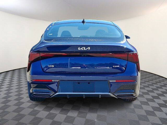 2026 Kia K5