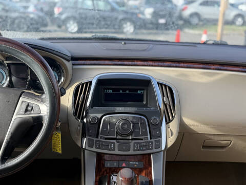 2012 Buick LaCrosse Premium 1
