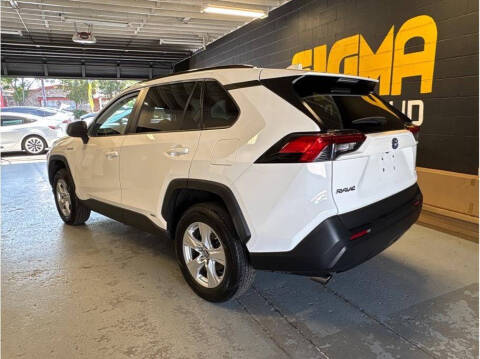 2019 Toyota RAV4 Hybrid LE