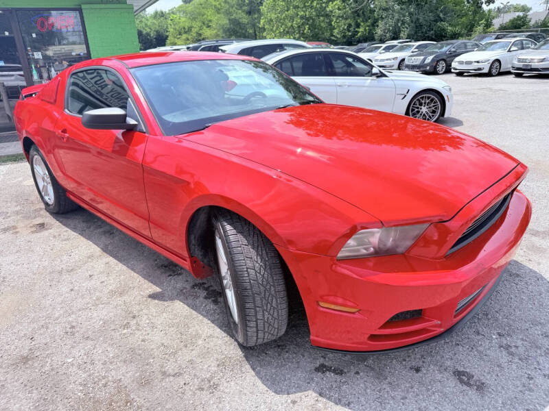 2013 Ford Mustang V6