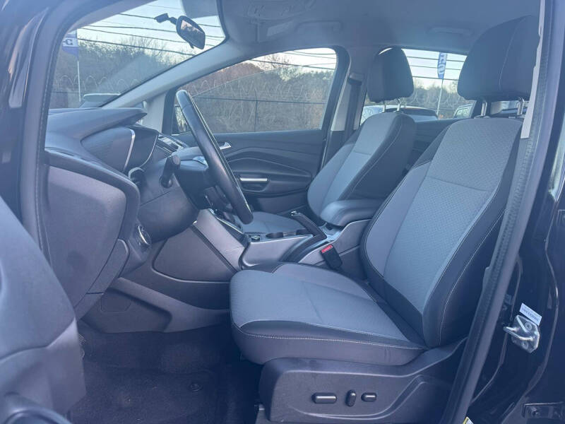 2017 Ford C-MAX Energi SE