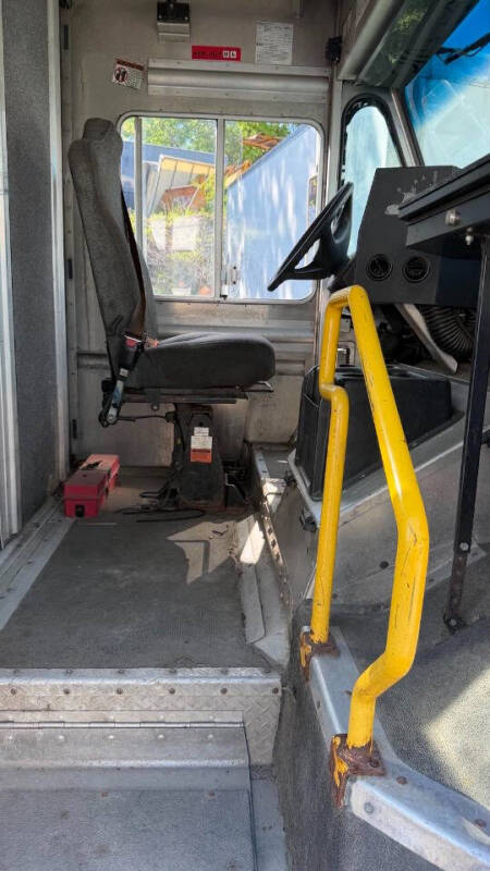 2014 Freightliner MT45 Chassis