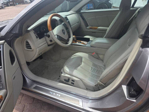 2004 Cadillac XLR