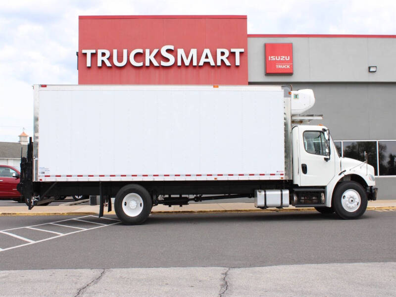 2018 Freightliner M2 106