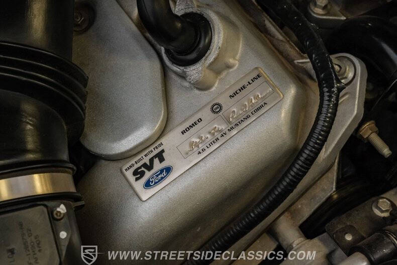2004 Ford Mustang SVT Cobra