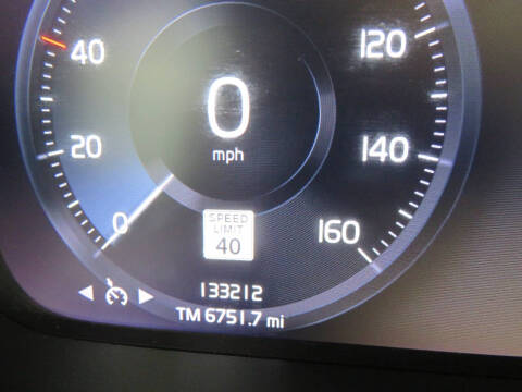 2021 Volvo XC40 T4 Inscription