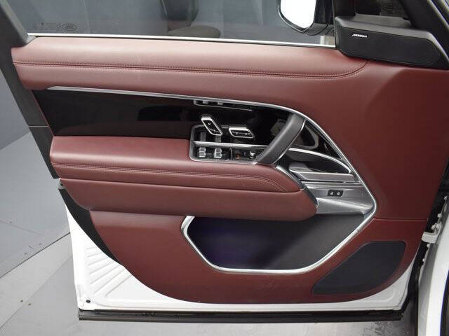 2023 Land Rover Range Rover P400 SE