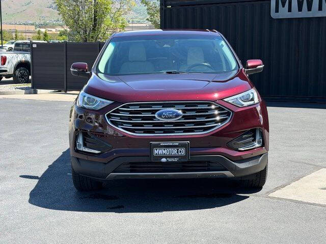2022 Ford Edge Titanium