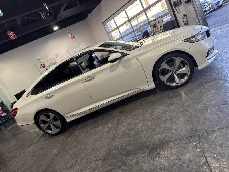 2018 Honda Accord Touring