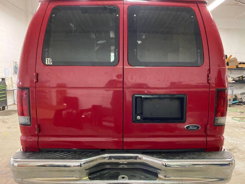 2013 Ford E-Series E-250