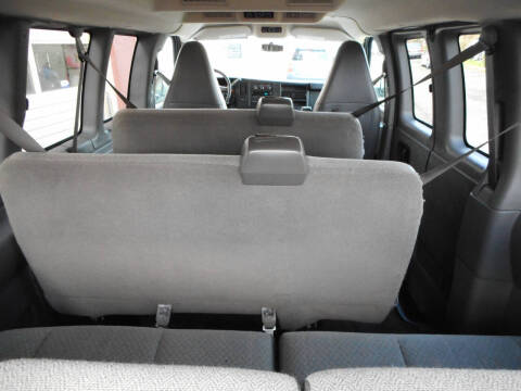 2017 Chevrolet Express LT 3500