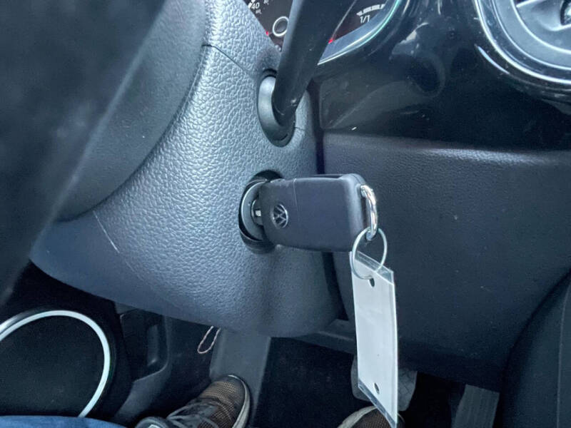 2016 Volkswagen Beetle