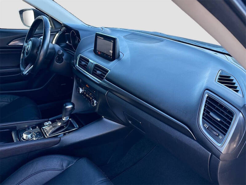 2018 Mazda MAZDA3 Grand Touring