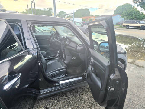 2015 MINI Hardtop 4 Door Cooper