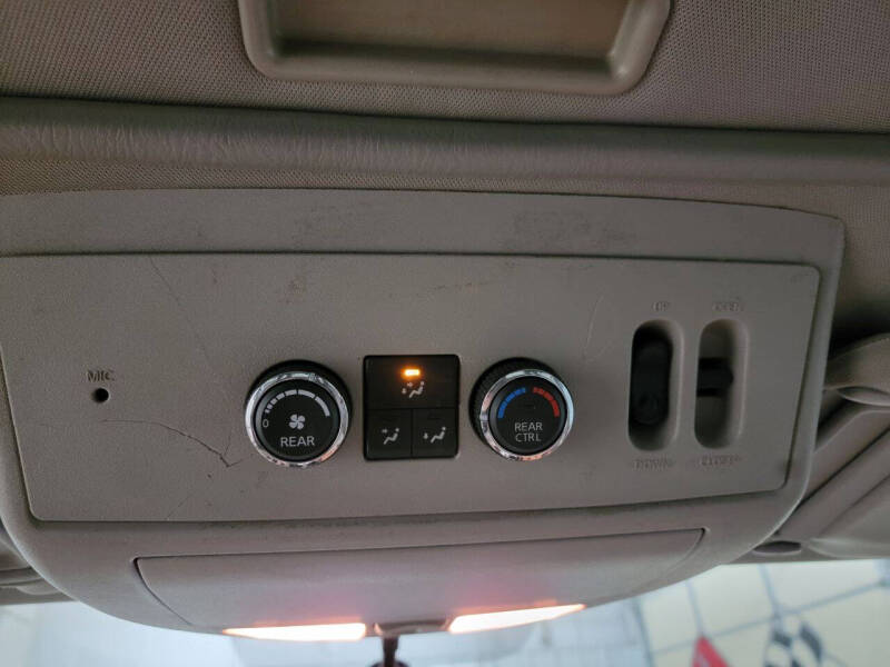 2010 Nissan Armada Titanium